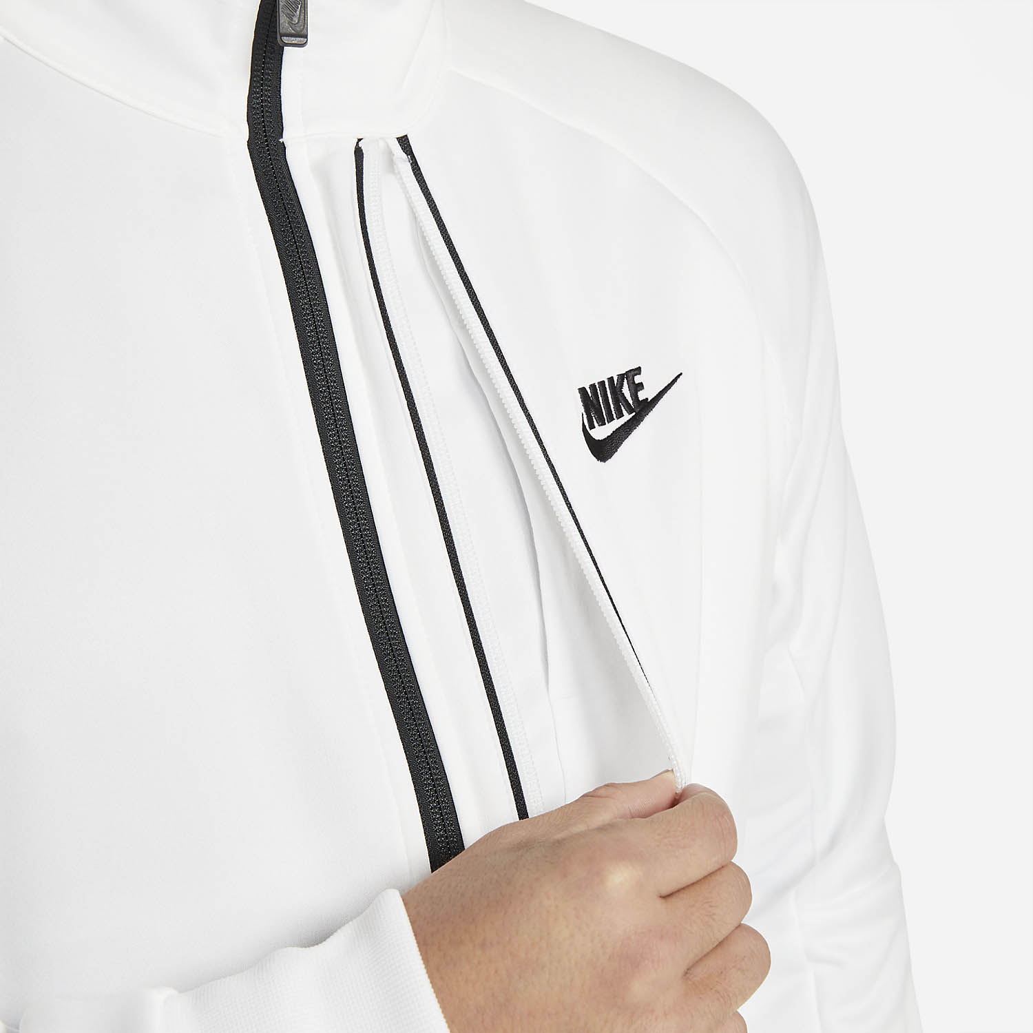 Nike Heritage Essential N98 Men's Tennis Jacket - White/Black
