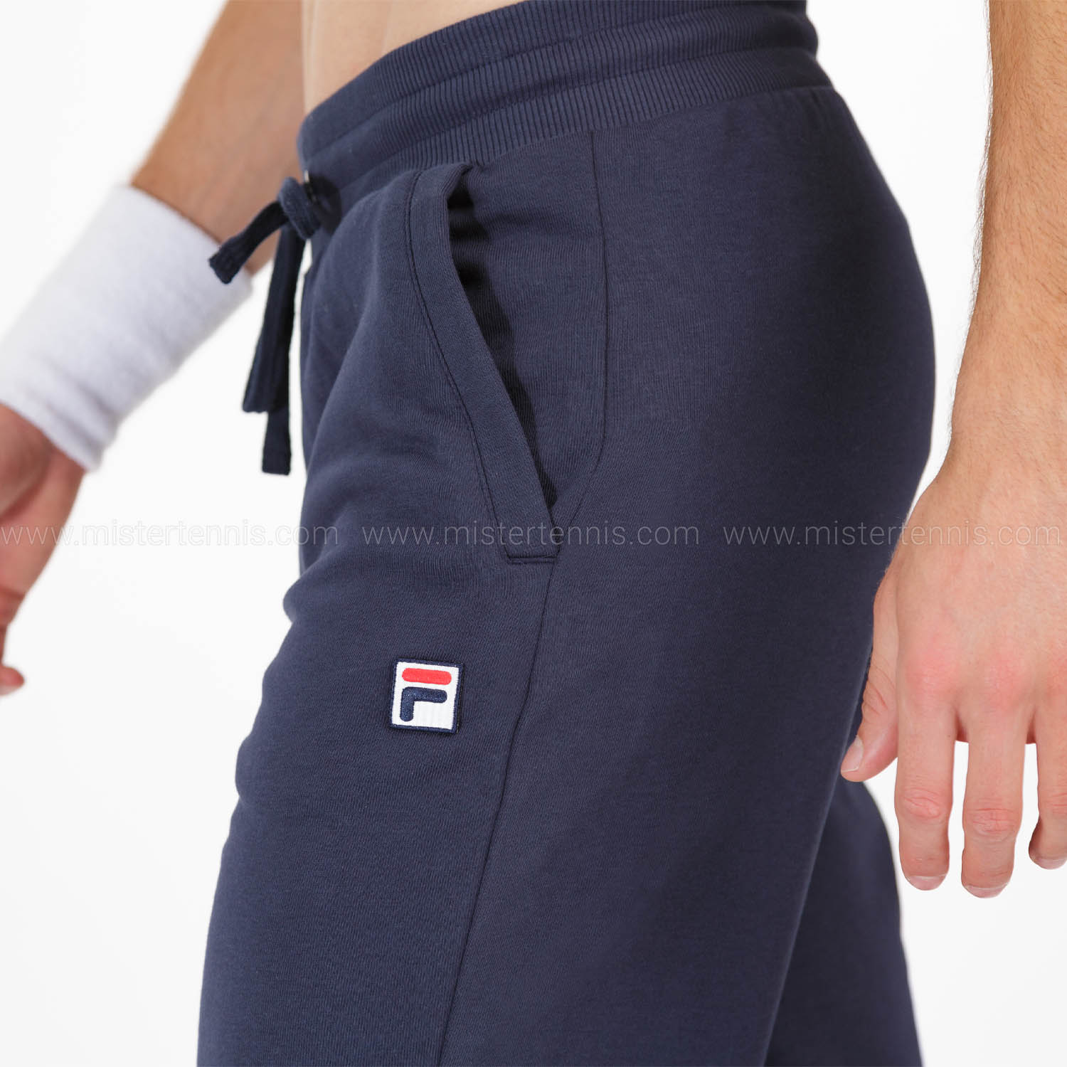 Details 178+ fila trousers