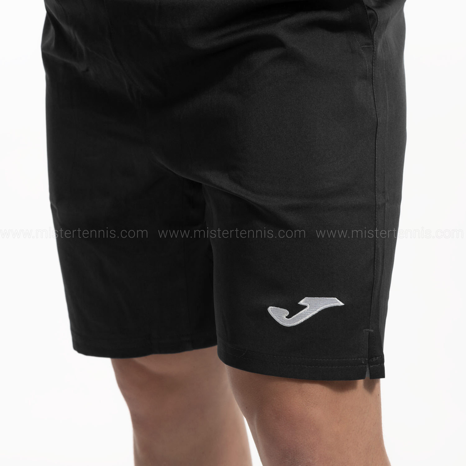 Joma Master 8in Shorts - Black/White