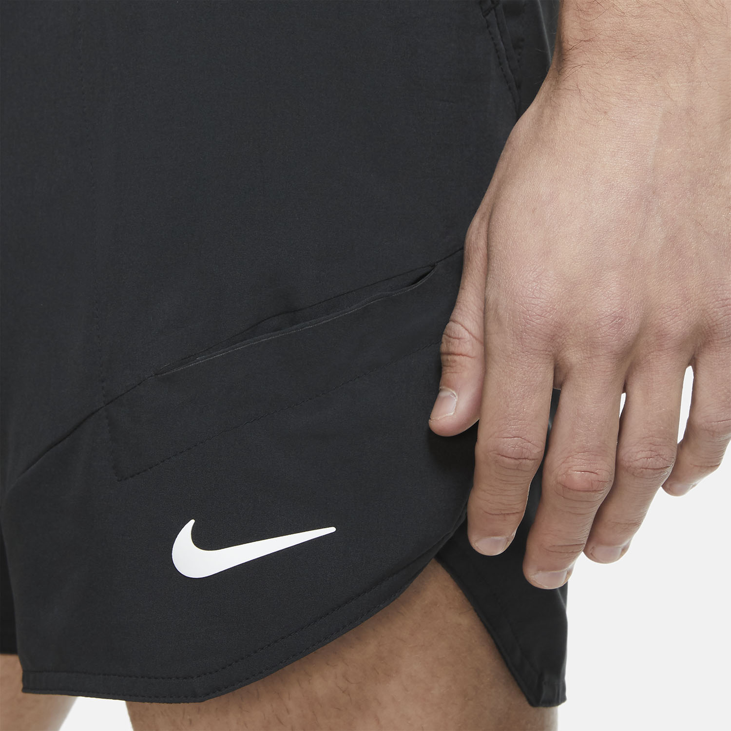 Nike Dri-FIT Advantage 7in Shorts - Black/White