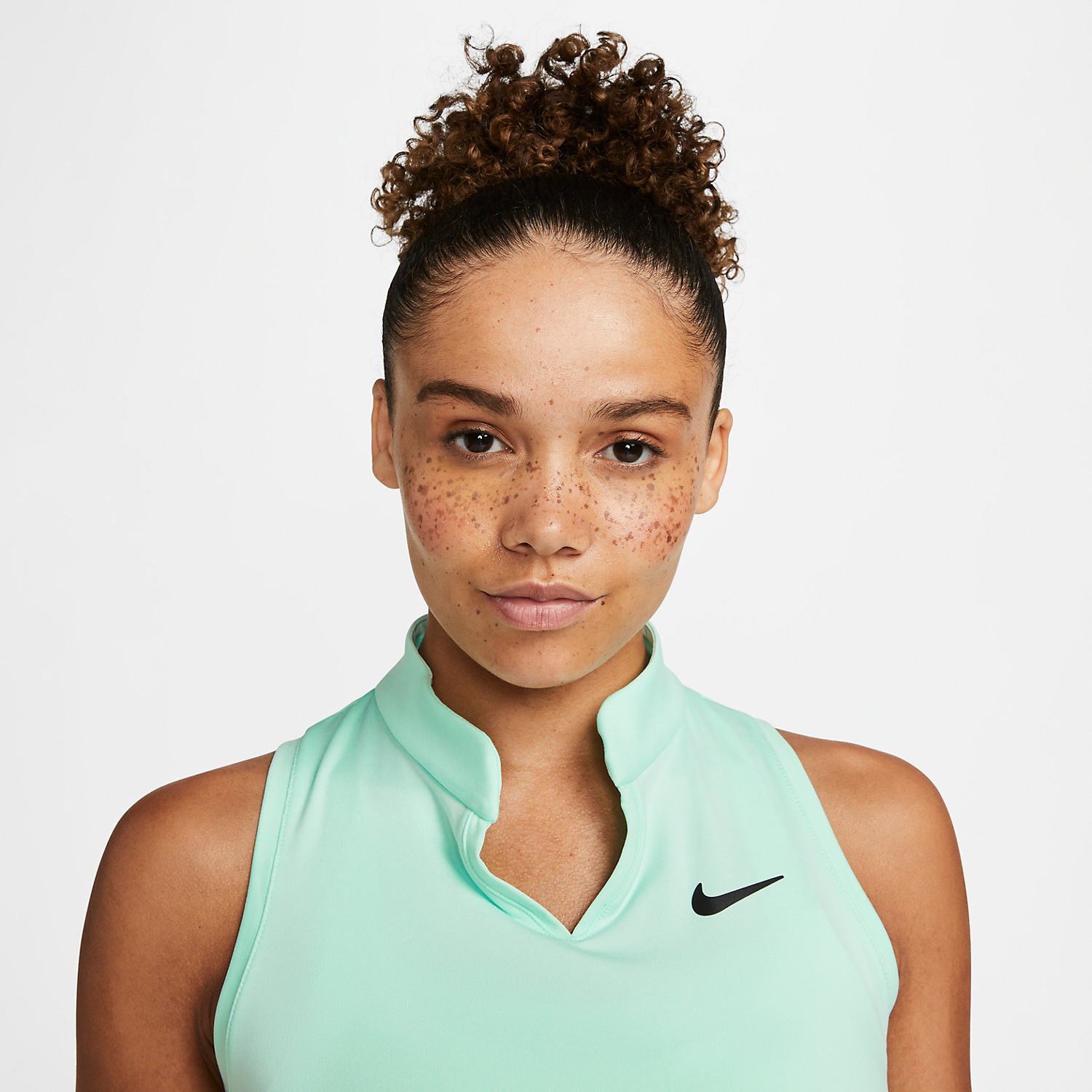 テニス　Court Dress  NIKE グリーン　ワンピース　海外限定 Nike Court Dri-Fit Slam Dress Women Green | Tennis-Point