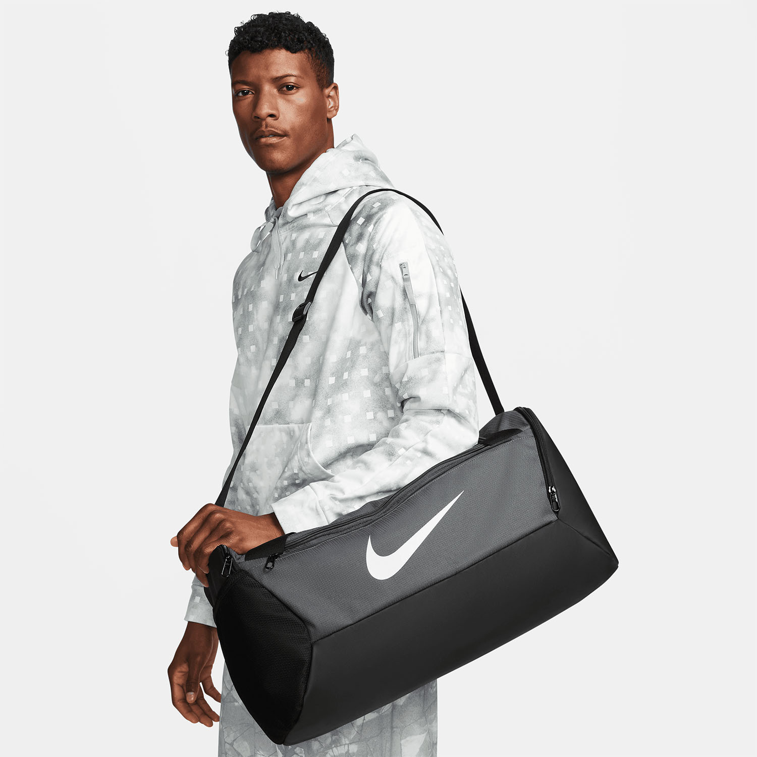 Nike Brasilia 9.5 Bolso Pequeño - Iron Grey/Black/White