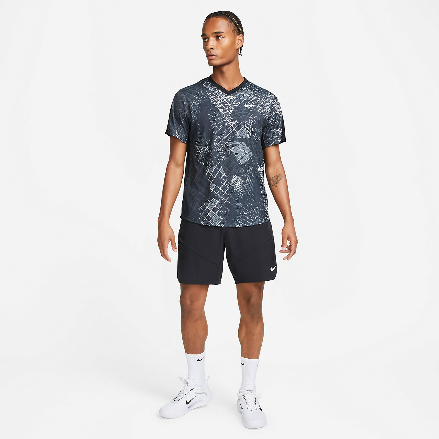 Nike Victory Novelty Men's Tennis T-Shirt - Black/White