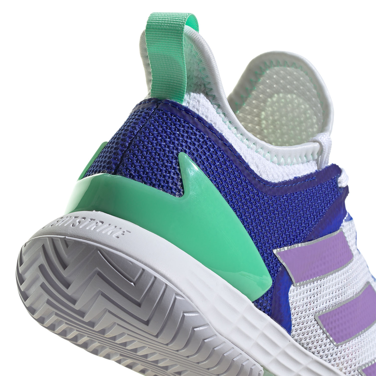 えみりんです adidas Dresses the ZX8000 in Court Green and Screaming Pink
