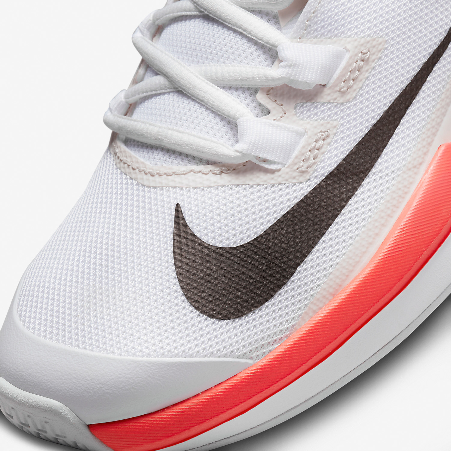 Nike Court Vapor Lite HC Women's Tennis Shoes - White