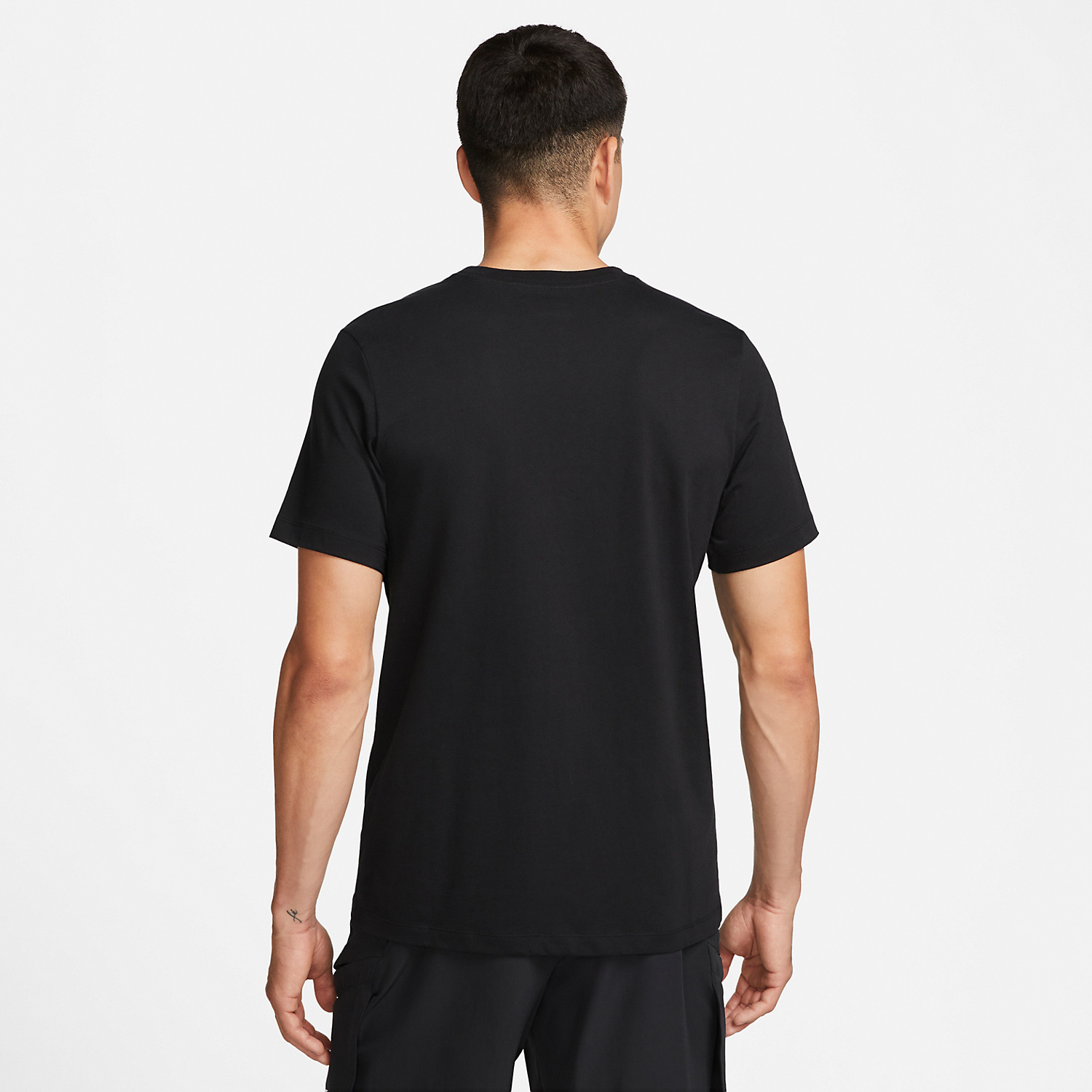 Nike Heritage Men's Tennis T-Shirt - Black