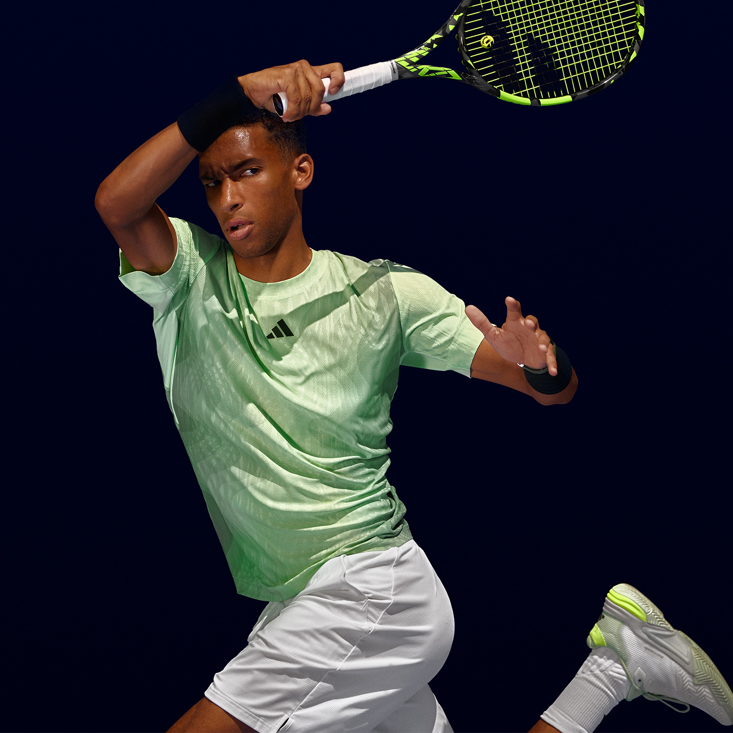 adidas Airchill Pro Men's Tennis T-Shirt - Semi Green Spark