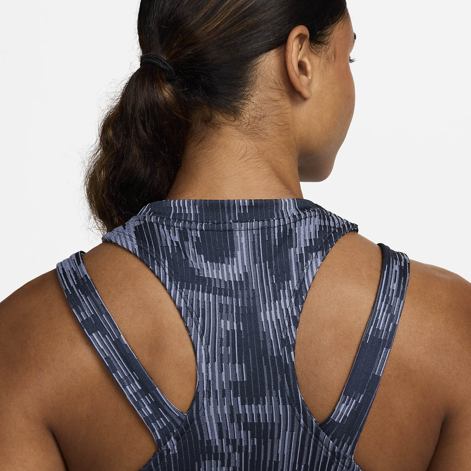美品＊NIKEナイキ＊アシンメトリーとメッシュスリットが可愛いテニスドレスM 美品＊NIKEナイキ＊アシンメトリーとメッシュスリットが可愛い