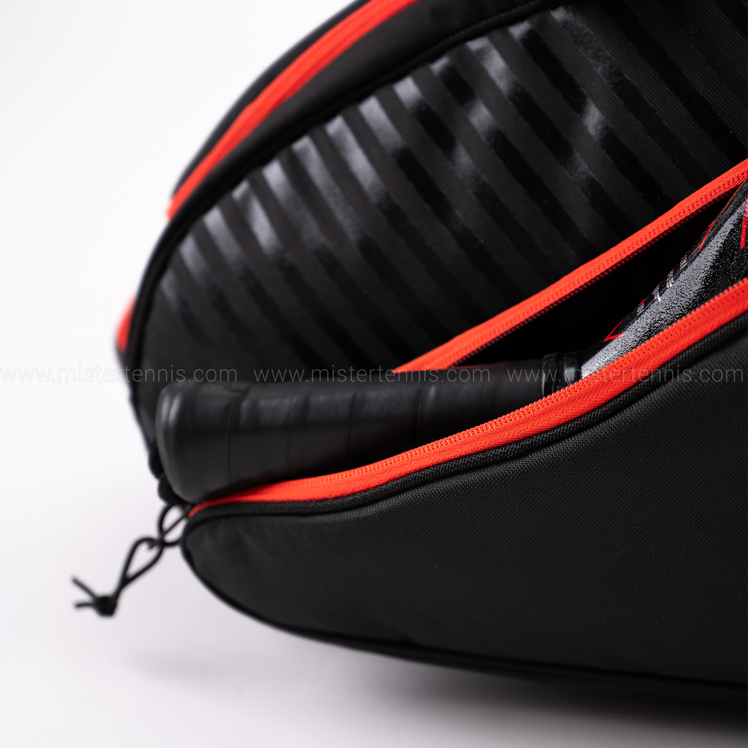 Puma Nova Elite Padel Duffle - Black/Active Red/White