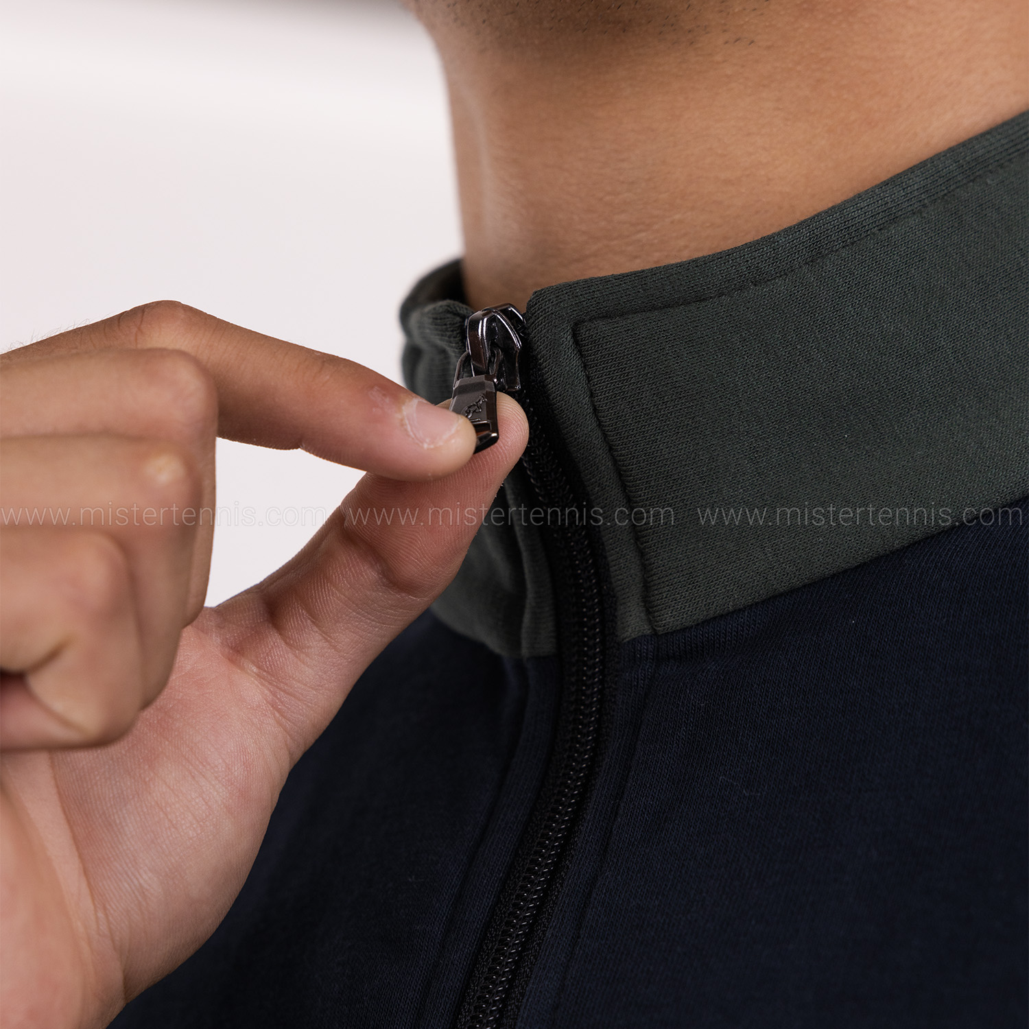 Australian Essential Logo Tracksuit - Kombu