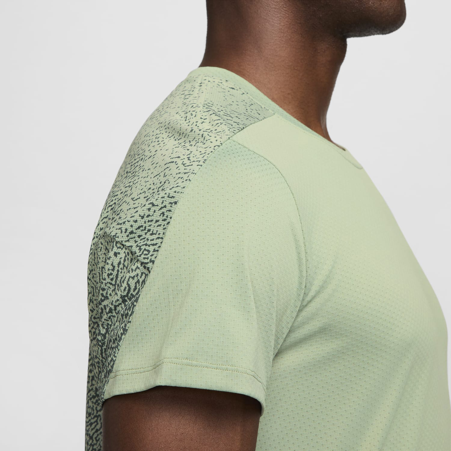 Nike Dri-FIT Court Slam Men's Tennis T-Shirt - Jade Horizon