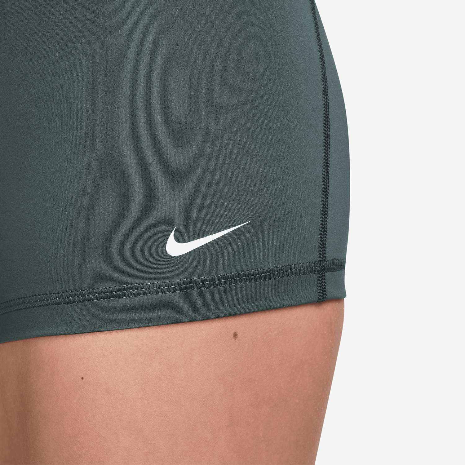 Nike Pro 3in Shorts - Vintage Green/White