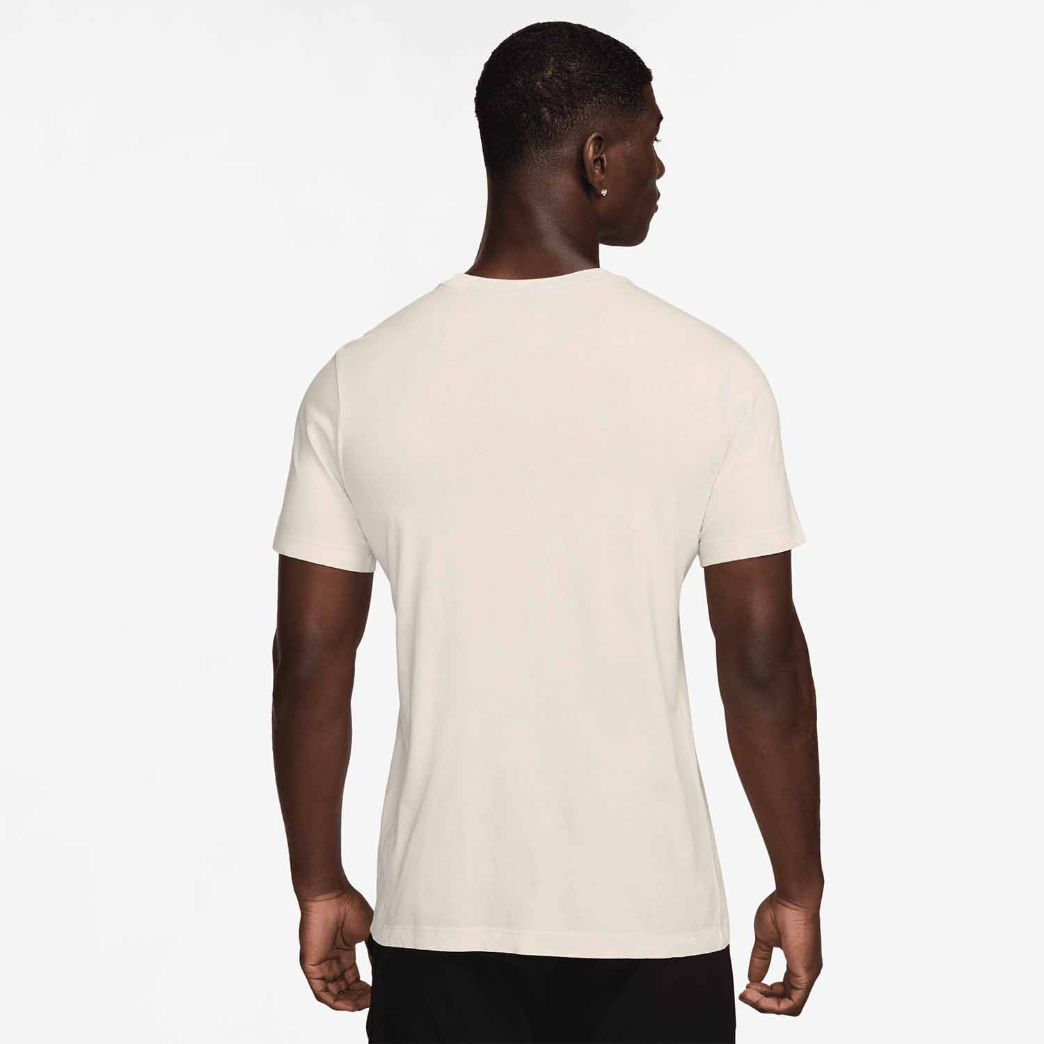 Nike Court T-Shirt - Coconut Milk