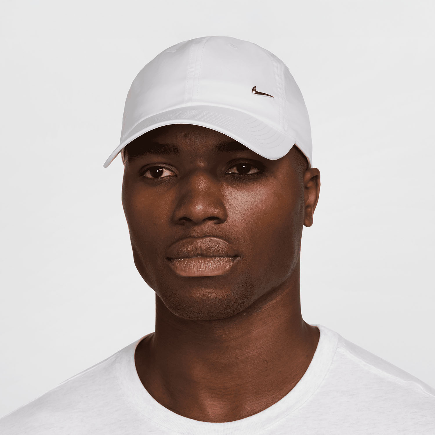 Nike Dri-FIT Club Cappello - White/Metallic Gold