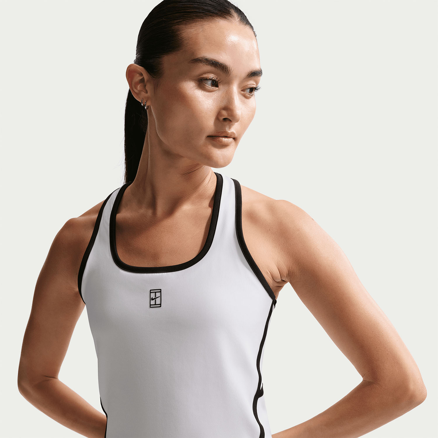 Nike Court Advantage Novelty Women's Tennis Tank - White/Black