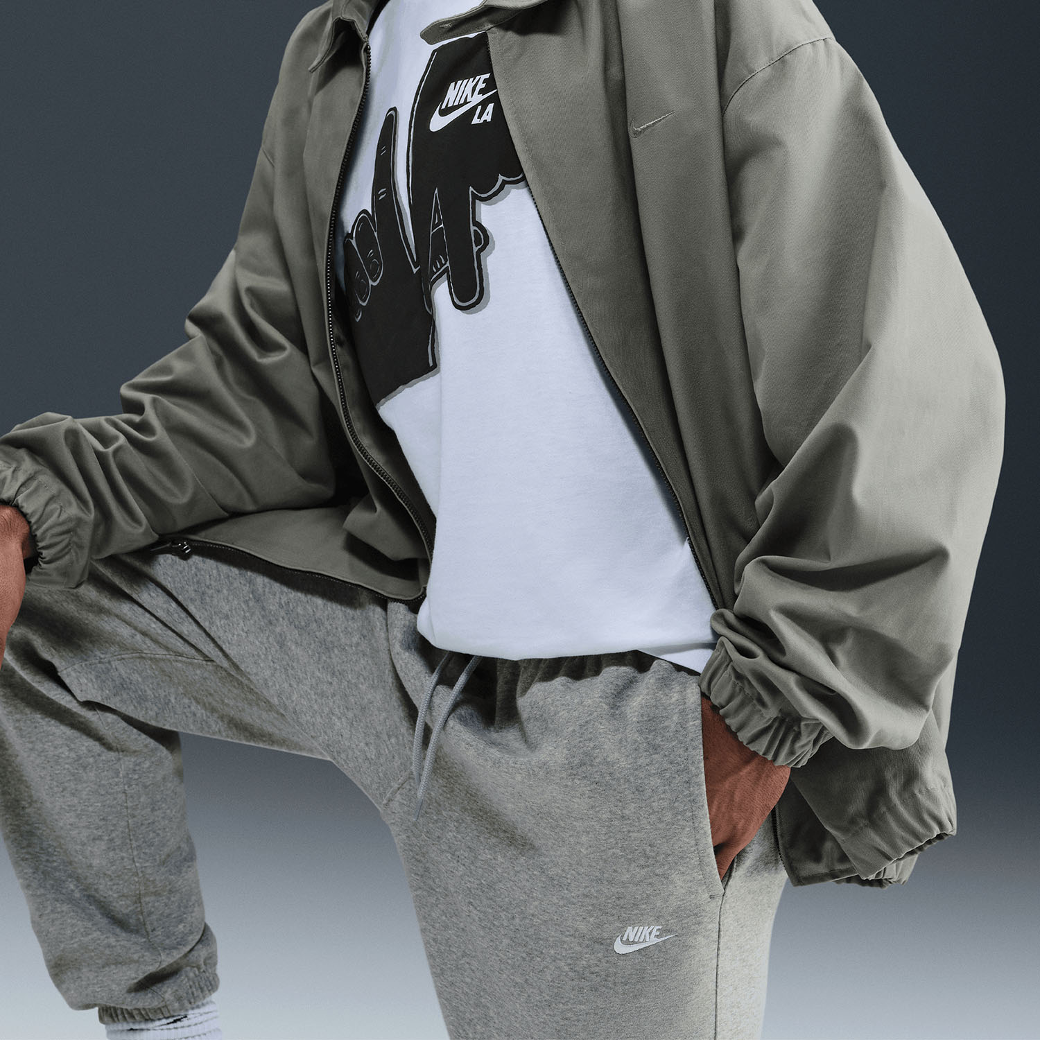 Nike Club Fleece Pants - Dark Grey Heather/Light Smoke Grey/White