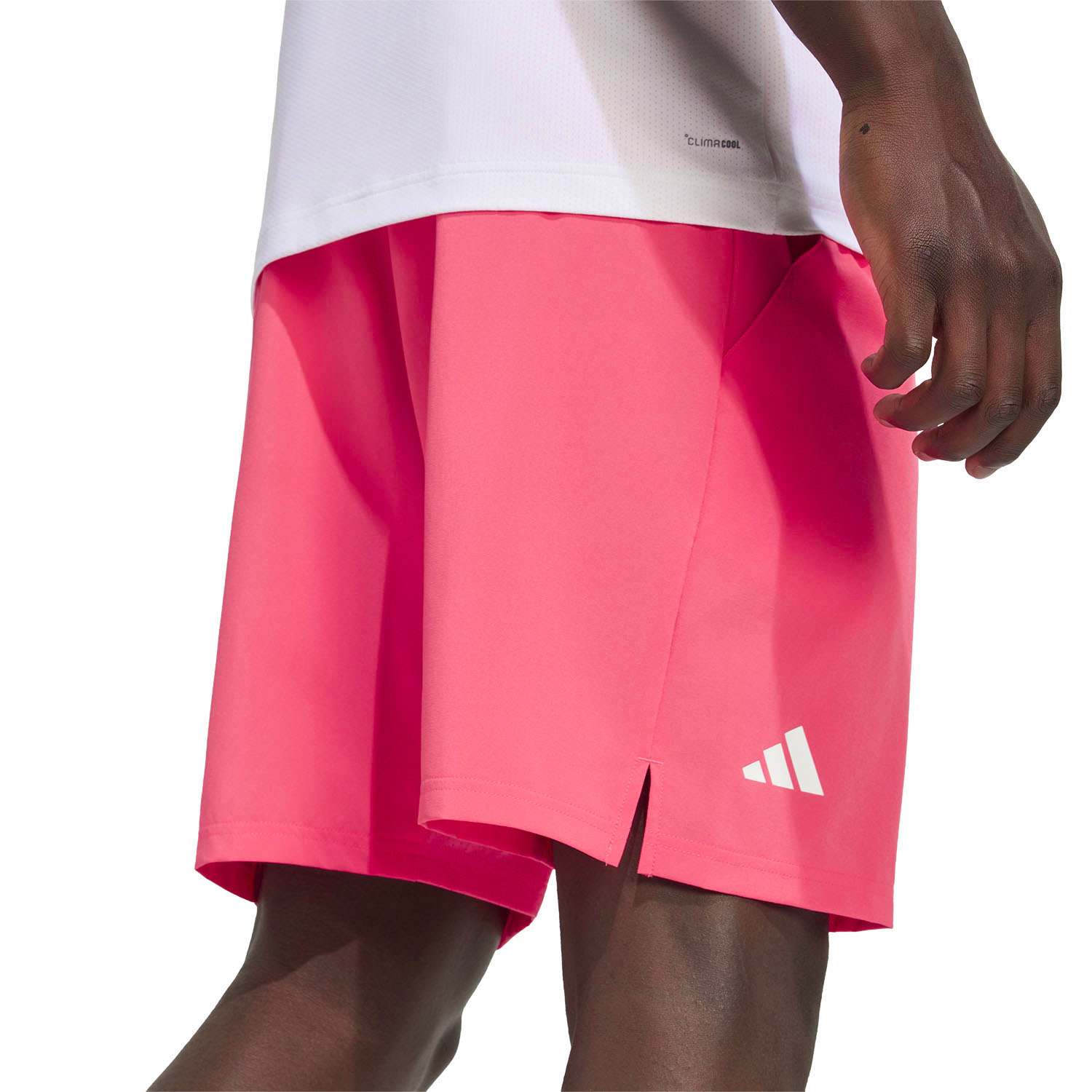 adidas Club CLIMACOOL Logo 7in Shorts - Pure Turbo
