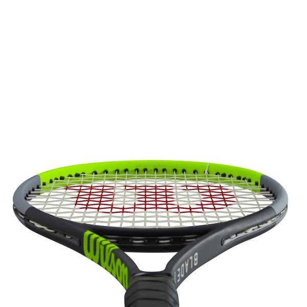 Wilson Blade 98 S (18x16) Tennis Racket