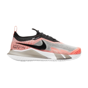women's black and white 'tennis shoes
