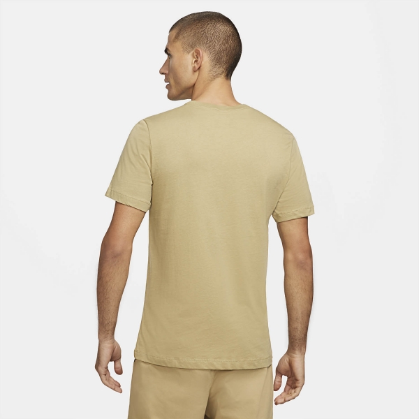 make a shirt with a picture on it