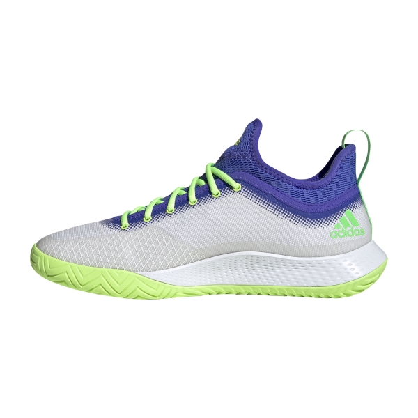 Le scarpe adidas calzano strette top