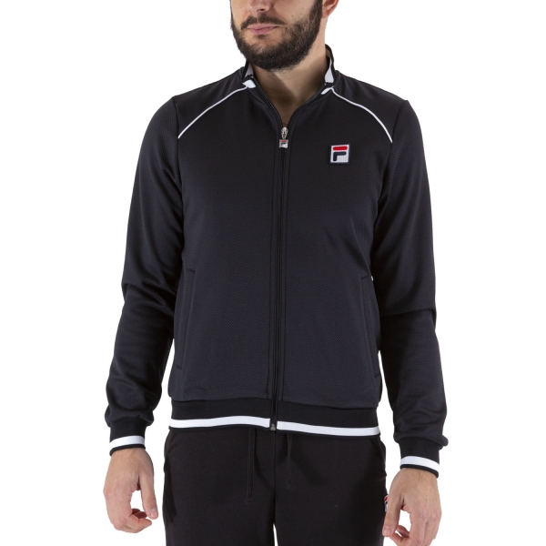 Fila spikes deals