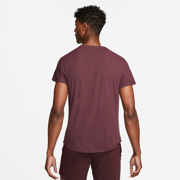 Nike Dri FIT ADV Rafa Men s Tennis T Shirt Burgundy Crush