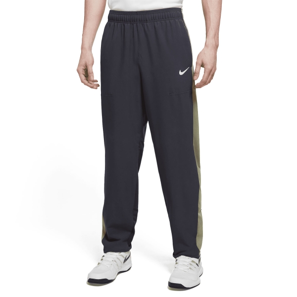 Pantaloni e Tights Tennis Uomo Nike Court Advantage Pantaloni  Cave Purple/Alligator/White DA4376540