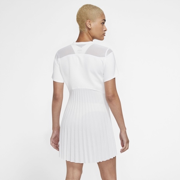 Vestito best sale nike bianco
