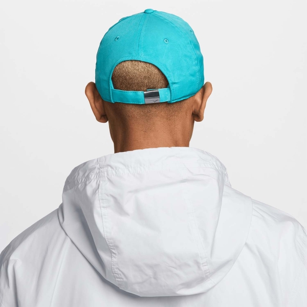 Nike Dri-FIT Club Cappello - Dusty Cactus/Metallic Silver