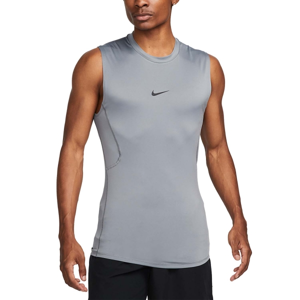 Maglietta Tennis Uomo Nike Pro DriFIT Logo Canotta  Smoke Grey/Black FB7914084