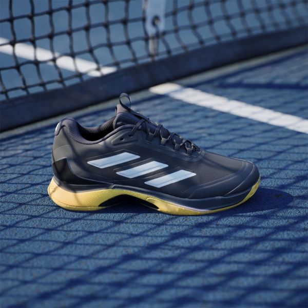 adidas Avacourt 2 - Aurora Black/Zero Met/Spark