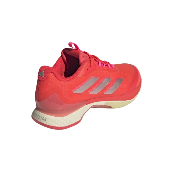 adidas Avacourt 2 - Lucid Red/Silver Metal/Warm Vanilla