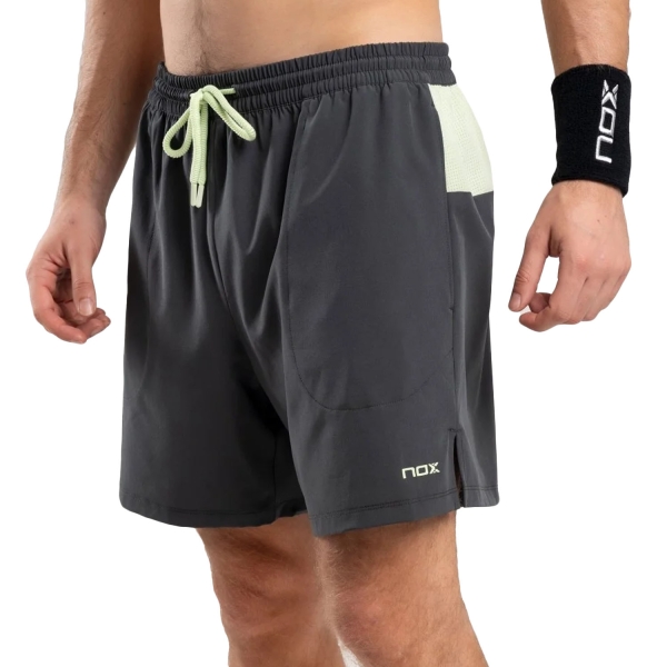 Pantaloncini Tennis Uomo NOX Pro 5.5in Pantaloncini  Charcoal Grey T24FWHSHOCG
