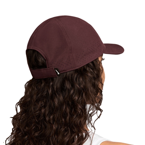 Nike Dri-FIT ADV Club Cap - Burgundy Crush/White