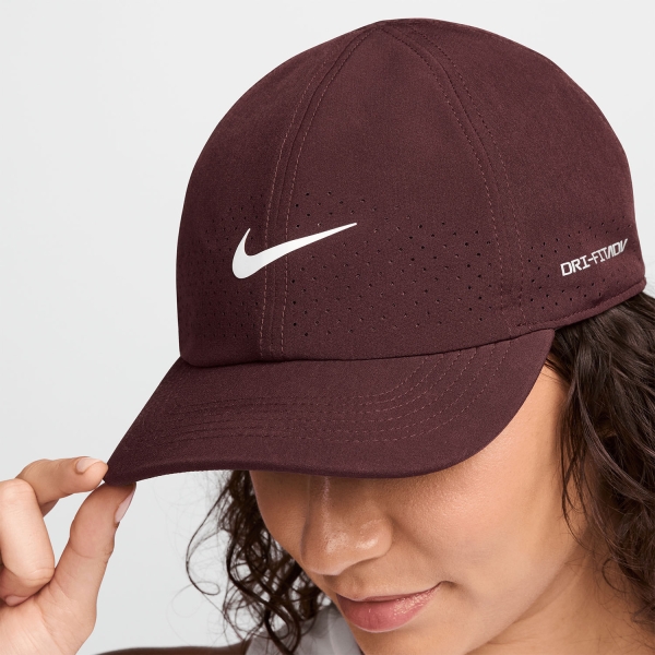Nike Dri-FIT ADV Club Cap - Burgundy Crush/White