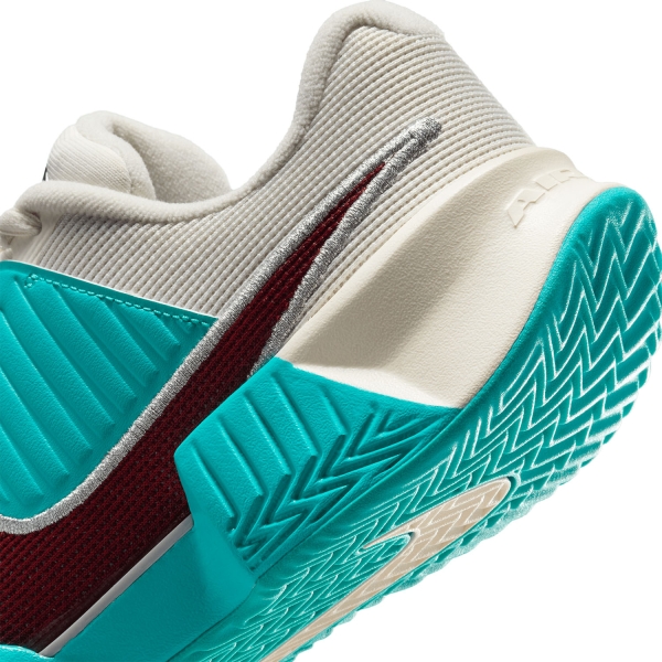 Nike Zoom GP Challenge Pro Clay Premium - Dusty Cactus/Dark Team Red/Pale Ivory