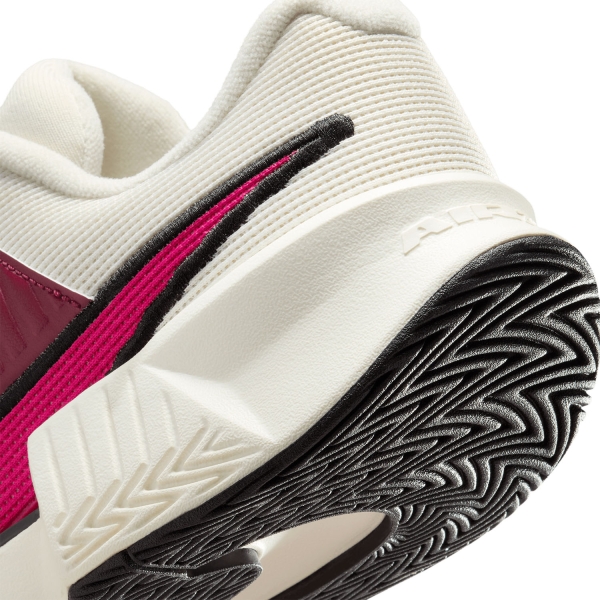 Nike Zoom GP Challenge Pro HC - Pale Ivory/Rush Pink/Sail/Team Red
