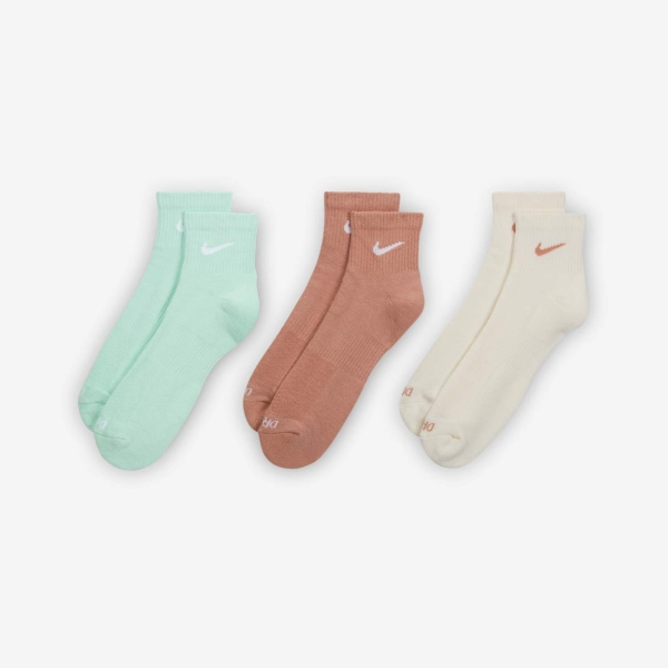 Calcetines de Tenis Nike Everyday Plus Cushioned Logo x 3 Calcetines  Multi Color/Green SX6890971