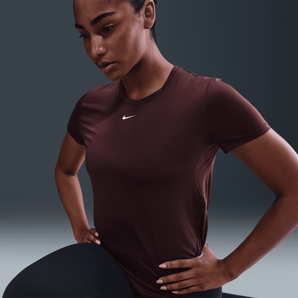 Nike One T-Shirt - Burgundy Crush/White
