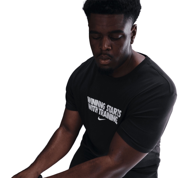 Nike Winning T-Shirt - Black