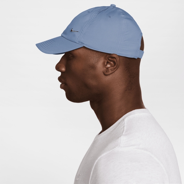 Nike Dri-FIT Club Cappello - Work Blue/Metallic Silver