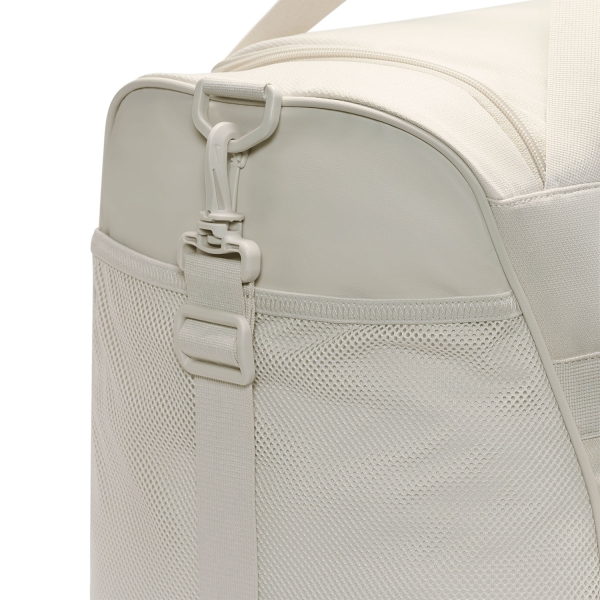 Nike Brasilia Medium Duffle - Light Bone/Black