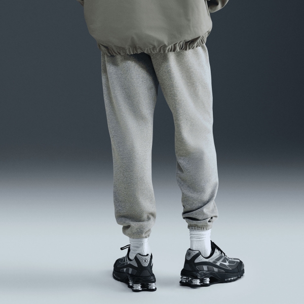 Nike Club Fleece Pants - Dark Grey Heather/Light Smoke Grey/White