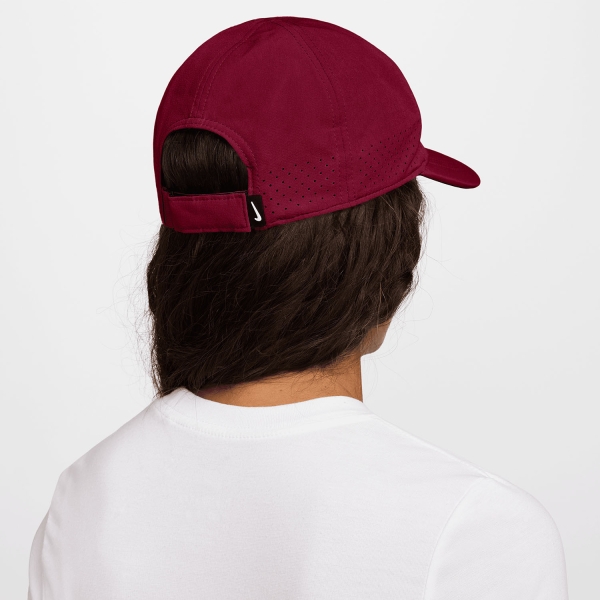 Nike Dri-FIT ADV Club Gorra - Team Red/Pale Ivory