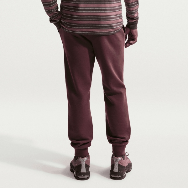 Nike Club Pants - Burgundy Crush/Metallic Gold