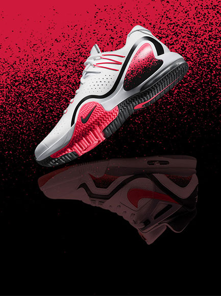 NikeCourt Tech Challenge 20