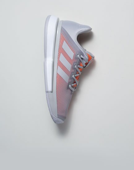 Sneakers casual da donna bianche con dettagli neri Lora Ferres Sneakers casual da donna bianche con dettagli neri Lora Ferres