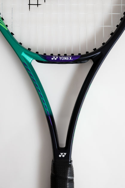 FLEXCONSYSTEM
More Flexibility and feeling of the racket.